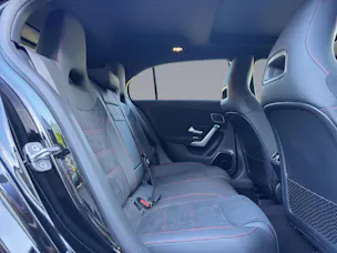 Mercedes-Benz A 250 AMG Line 4m