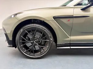 ASTON MARTIN DBX S 4.0 V8 Bi-Turbo