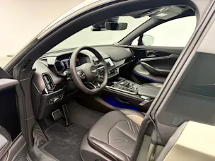 ASTON MARTIN DBX S 4.0 V8 Bi-Turbo