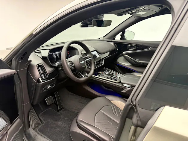 ASTON MARTIN DBX S 4.0 V8 Bi-Turbo