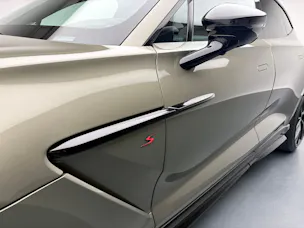 ASTON MARTIN DBX S 4.0 V8 Bi-Turbo