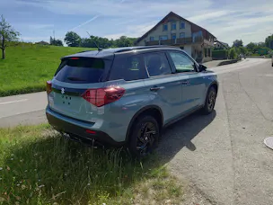 Suzuki Vitara 1.4 T Black Edition Top Hybrid 4x4