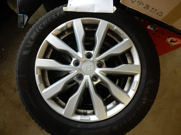 Hyundai Kona 1.6 T-GDi Launch Plus 4WD DCT