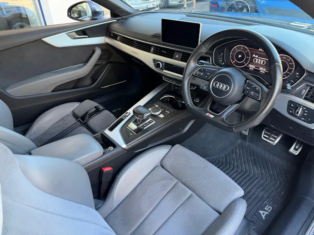 Audi A5 Coupé 3.0 TDI Design quattro tiptronic