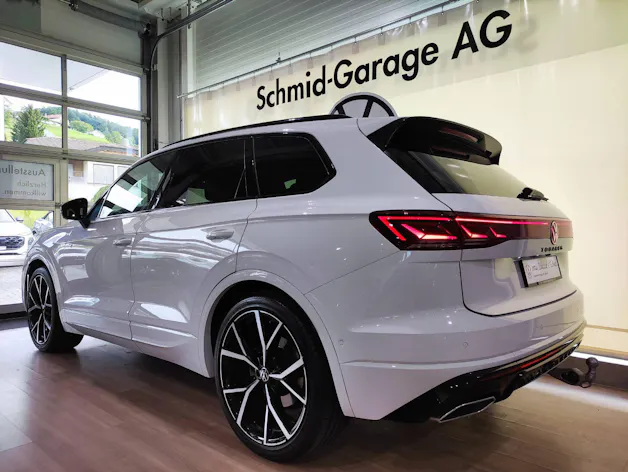 VW Touareg 3.0 V6 TDI R-Line Black-Style