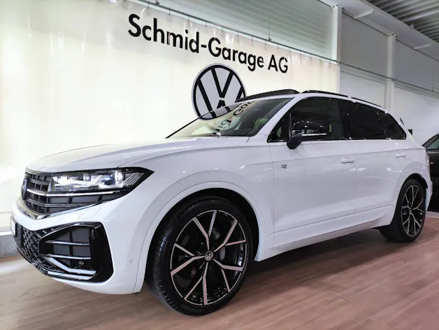 VW Touareg 3.0 V6 TDI R-Line Black-Style