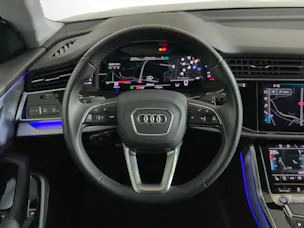 Audi Q8 55 TFSI quattro tiptronic