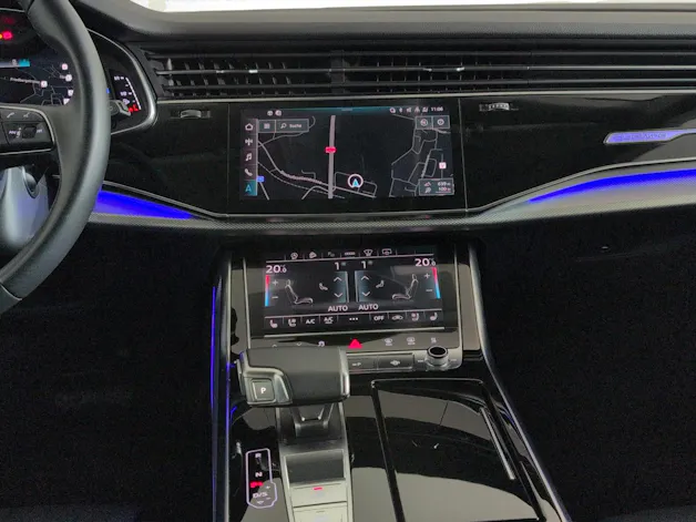 Audi Q8 55 TFSI quattro tiptronic