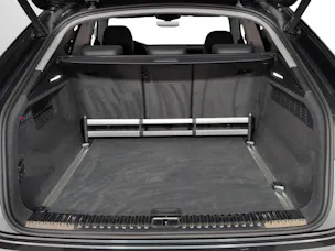 Audi Q8 55 TFSI quattro tiptronic