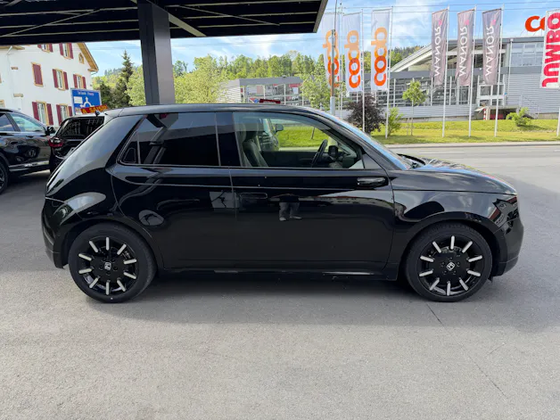 Honda e Advance