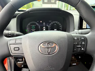 Toyota C-HR 2.0 PHEV CVT Swiss Edition