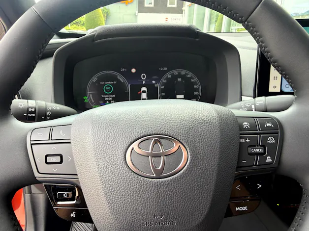 Toyota C-HR 2.0 PHEV CVT Swiss Edition
