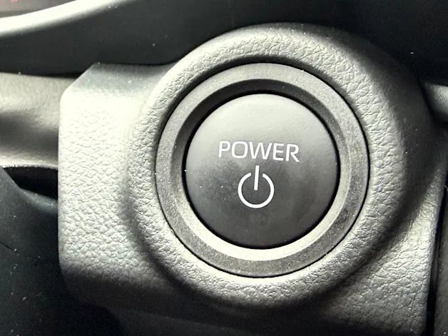 Toyota C-HR 2.0 PHEV CVT Swiss Edition