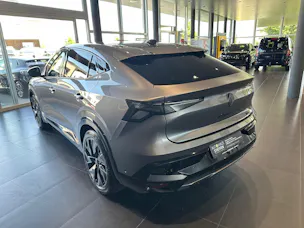 Renault Rafale 1.2 E-Tech Hybrid 200 Esprit Alpine