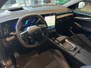 Renault Rafale 1.2 E-Tech Hybrid 200 Esprit Alpine