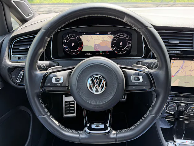 VW Golf 2.0 TSI R 4Motion DSG