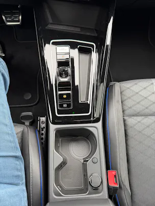 VW Golf 2.0 TSI R-Line DSG 4 Motion