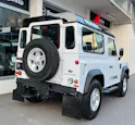 Land Rover Defender 90 2.2 TD4 Station Wagon Legend
