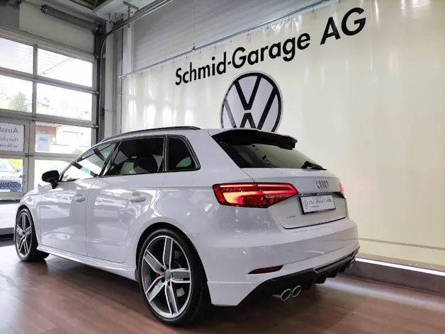 Audi S3 Sportback 2.0 TFSI quattro S-Tronic