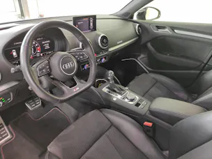 Audi S3 Sportback 2.0 TFSI quattro S-Tronic