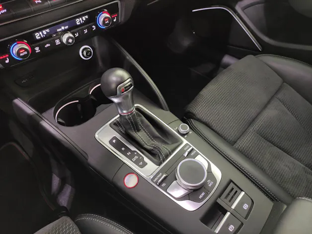 Audi S3 Sportback 2.0 TFSI quattro S-Tronic