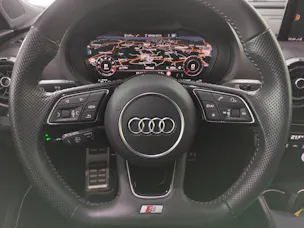 Audi S3 Sportback 2.0 TFSI quattro S-Tronic