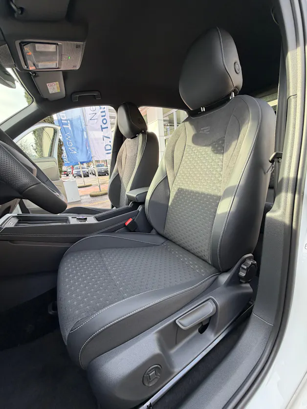 VW T-Roc 1.5 eTSI mHEV R-Line DSG