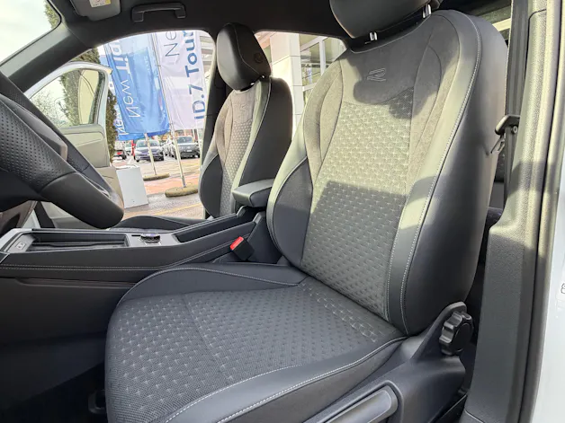 VW T-Roc 1.5 eTSI mHEV R-Line DSG