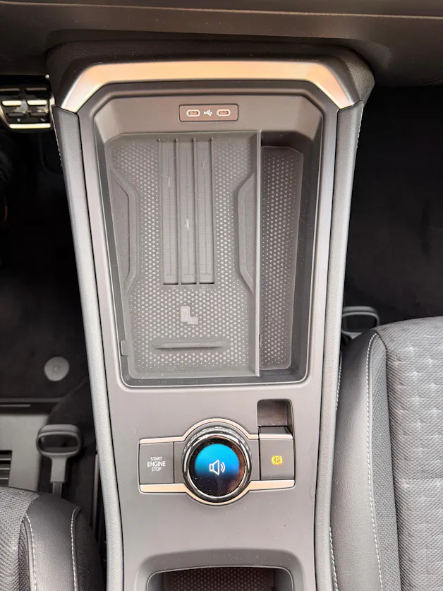 VW T-Roc 1.5 eTSI mHEV R-Line DSG