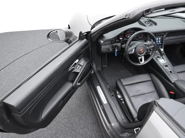 Porsche 911 Carrera GTS Cabriolet