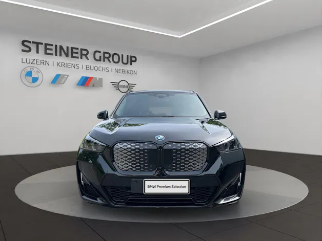 BMW iX1 xDrive 30 M Sport Pro