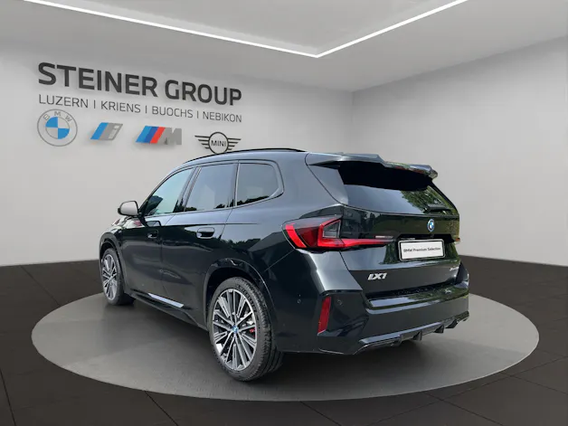 BMW iX1 xDrive 30 M Sport Pro