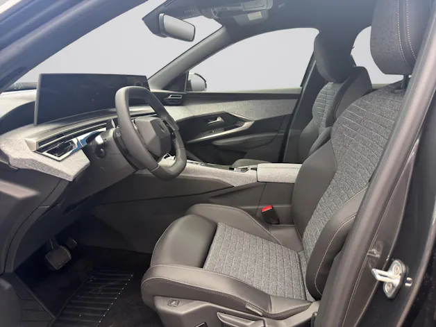 PEUGEOT 3008 NEW 73kWh AWD Allure P