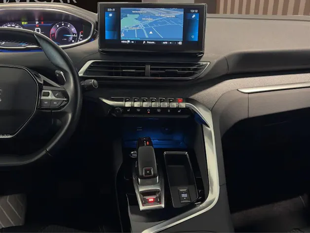 Peugeot 3008 1.2 PureTech Allure Pack EAT8