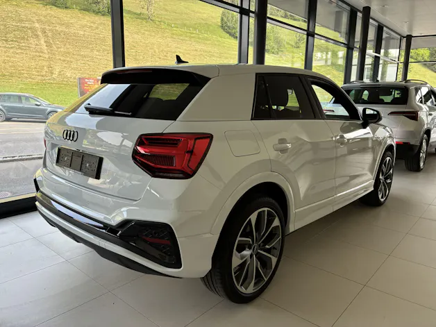 Audi Q2 40 TFSI S line Attraction quattro S-tronic
