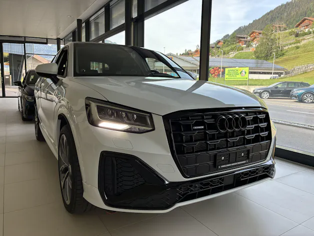 Audi Q2 40 TFSI S line Attraction quattro S-tronic