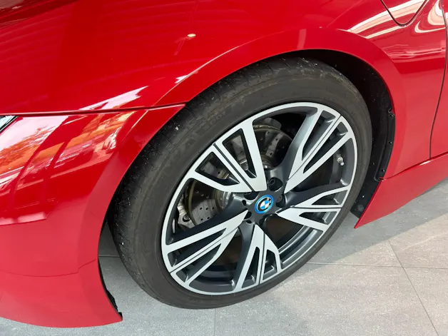 BMW i8 Coupé Protonic Red Edition
