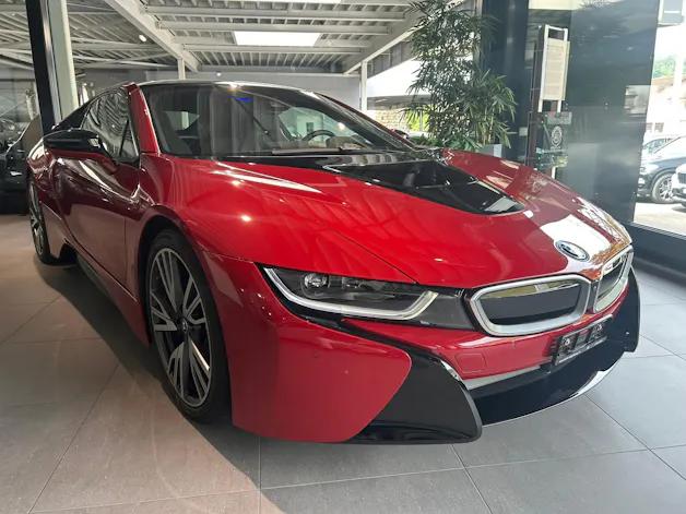 BMW i8 Coupé Protonic Red Edition