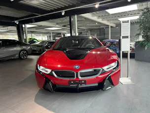 BMW i8 Coupé Protonic Red Edition