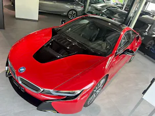 BMW i8 Coupé Protonic Red Edition