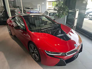BMW i8 Coupé Protonic Red Edition