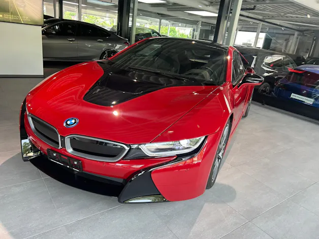 BMW i8 Coupé Protonic Red Edition