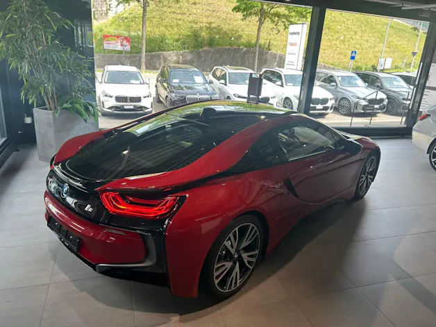 BMW i8 Coupé Protonic Red Edition