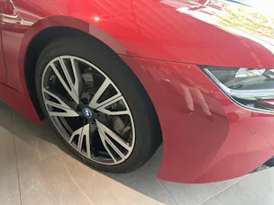 BMW i8 Coupé Protonic Red Edition