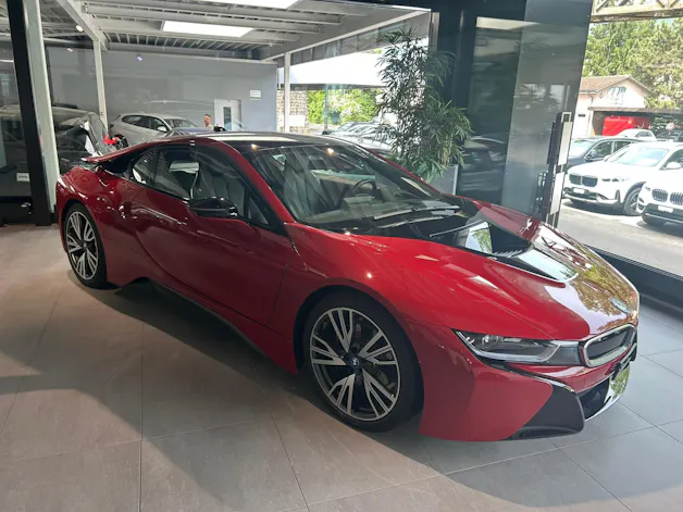 BMW i8 Coupé Protonic Red Edition