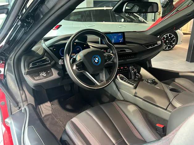 BMW i8 Coupé Protonic Red Edition