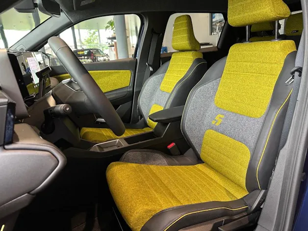 Renault R5 E-Tech Comfort Range 52 kWh Iconic Five