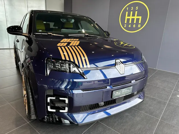 Renault R5 E-Tech Comfort Range 52 kWh Iconic Five
