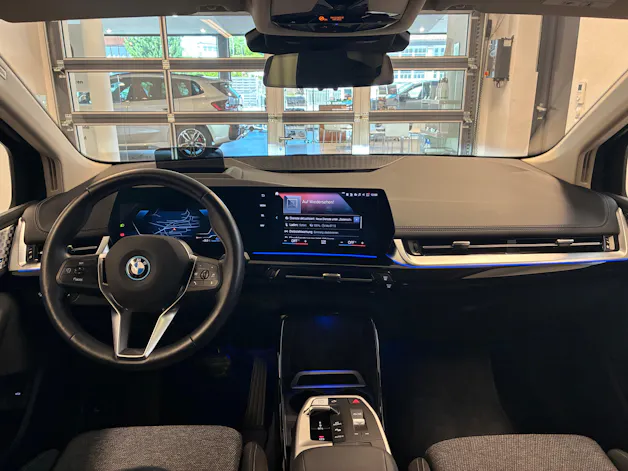 BMW 225e xDrive Active Tourer