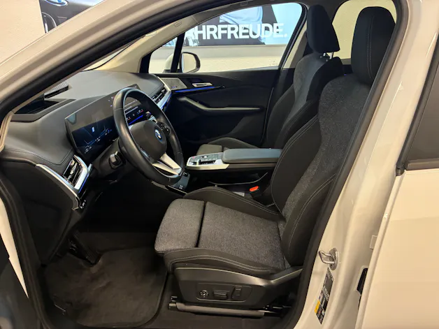 BMW 225e xDrive Active Tourer